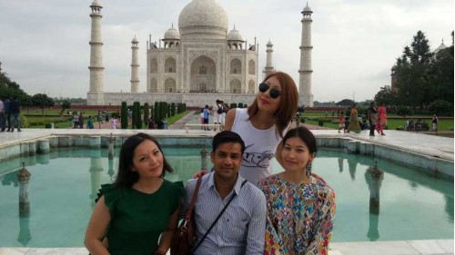 Taj Mahal & Heritage Walk with Tour Guide