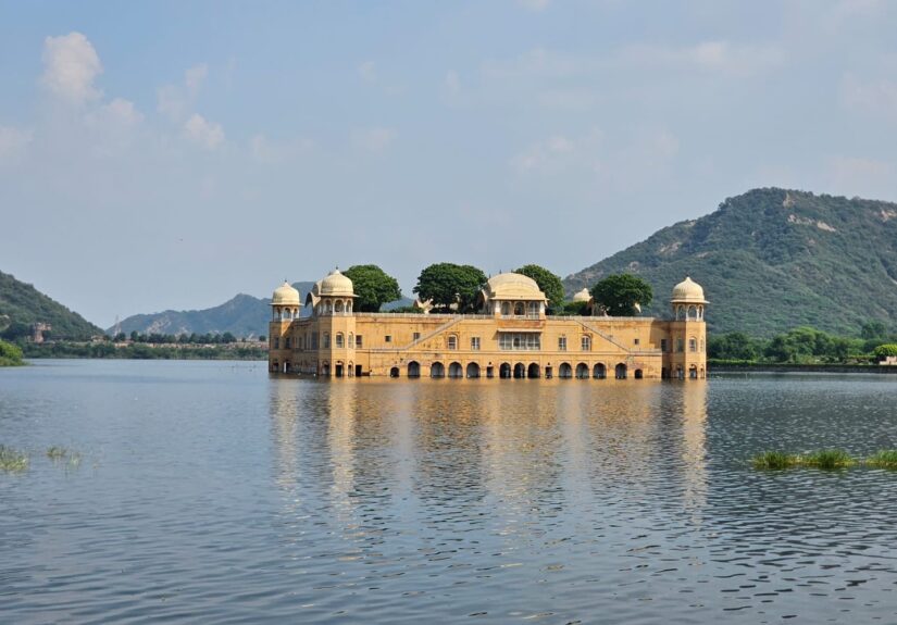 Jal Mahal Jaipur floating palace on Man Sagar Lake