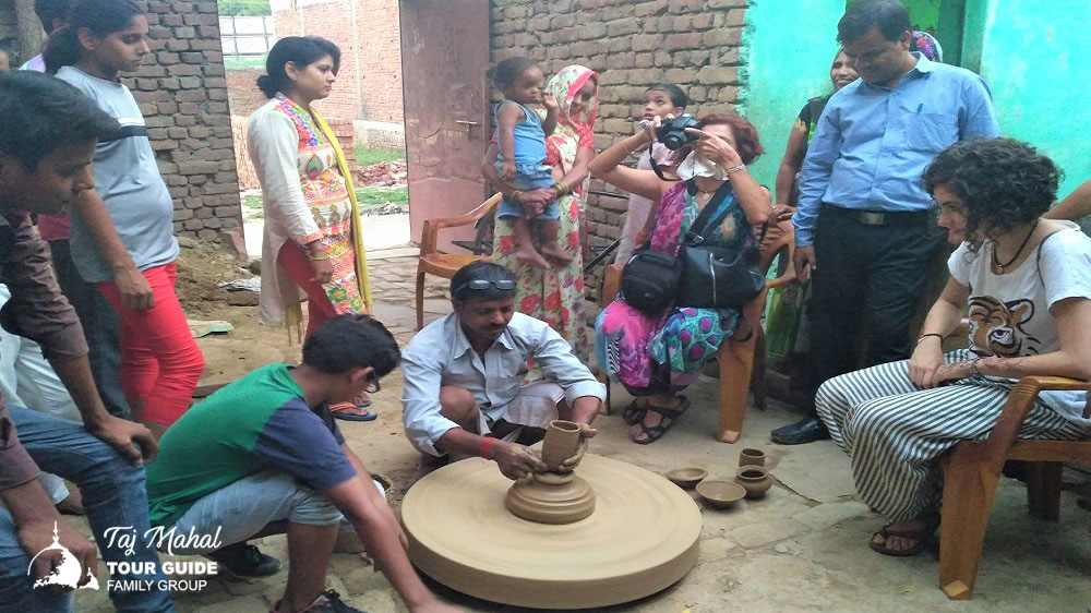 Taj Mahal Tour With Indian Pottery Demo