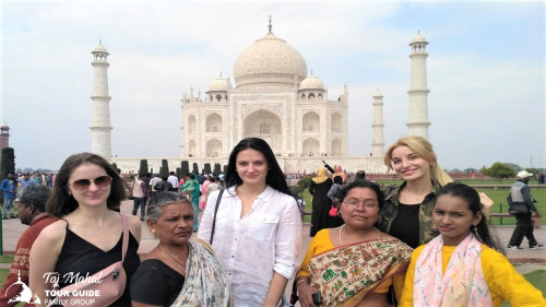 Delhi To Agra Day Trip By Car