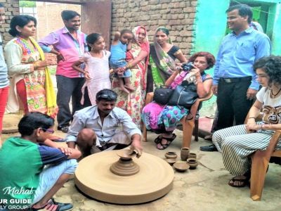 Taj Mahal Tour With Indian Pottery Demo