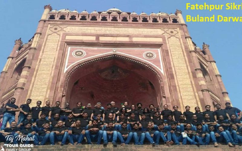 68934d141aa2f-taj-mahal-tour-with-fatehpur-sikri.jpg