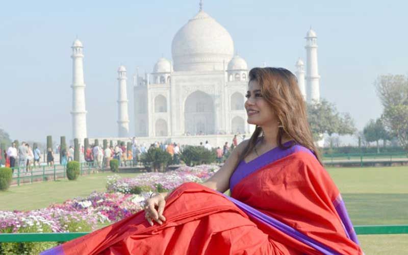 68b8874a5d8c3-taj-mahal-tour-19.jpg